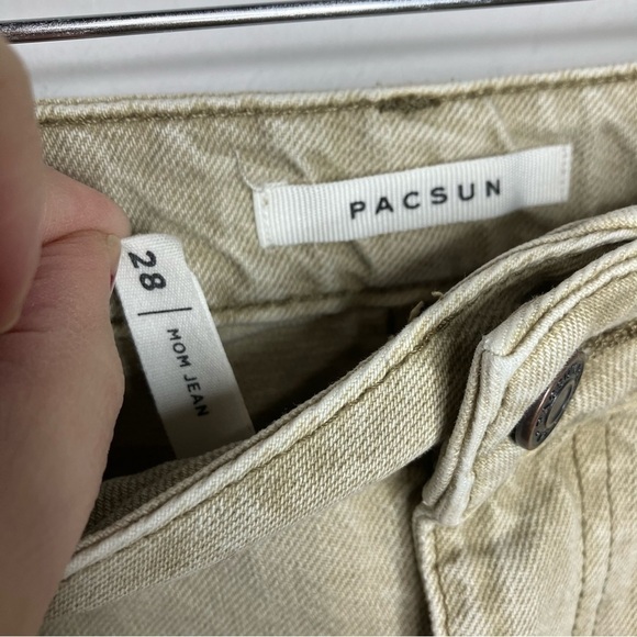 Pacsun Mom Jeans cream tan jeans size 28 - Picture 8 of 12
